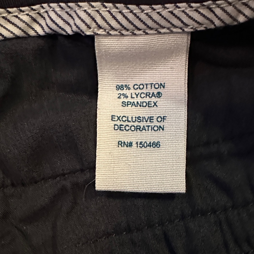 Market & Spruce Navy Shorts - Picture 6 of 8
